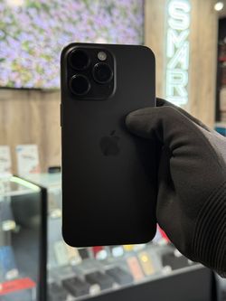 Apple iPhone 15 Pro Max 256 GB - Black Titanium (Unlocked) + Warranty