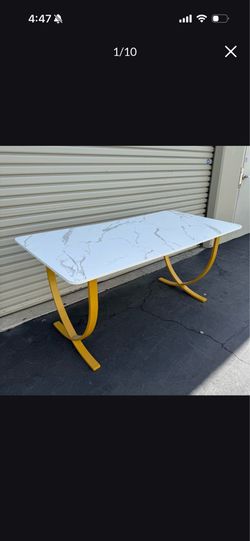 LIKE NEW Tribesigns Extendable Dining Table, 63 Inches Modern Kitchen Table with Faux Marble
