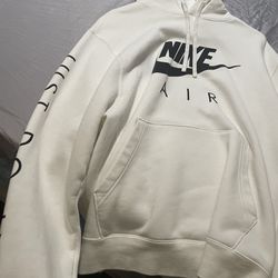 White/black Nike Hoodie