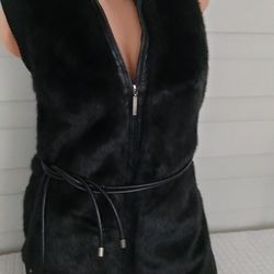 Black faux fur long zip jacket vest XS new with tags