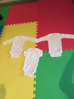 Gerber 6-9 months onesies