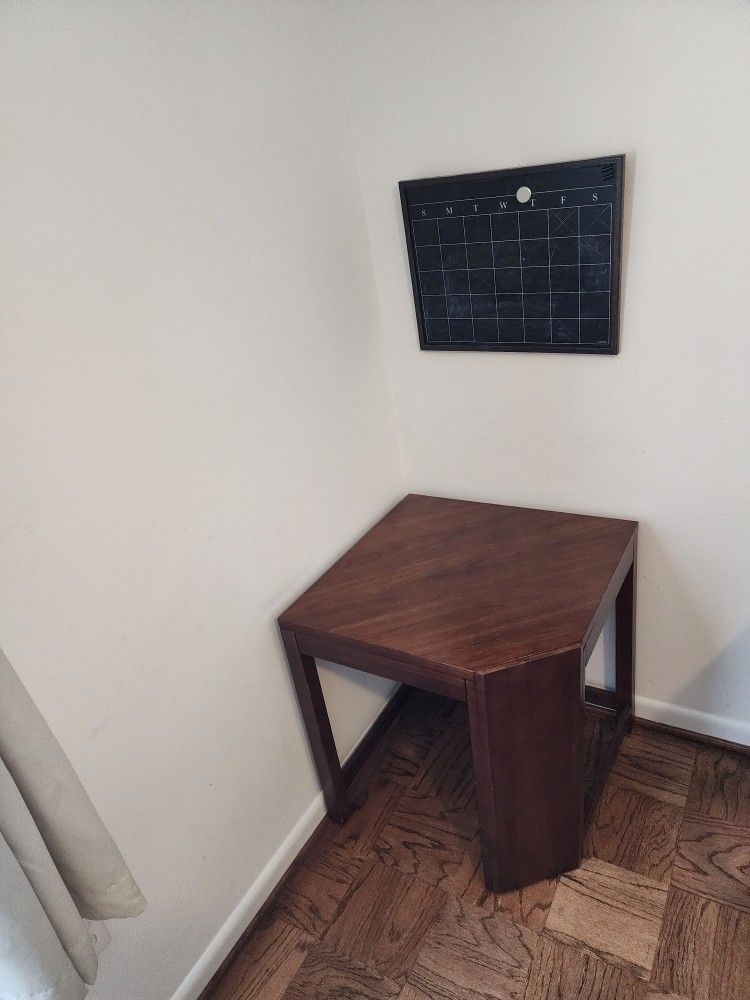 Hooker Furniture Wood Corner Desk