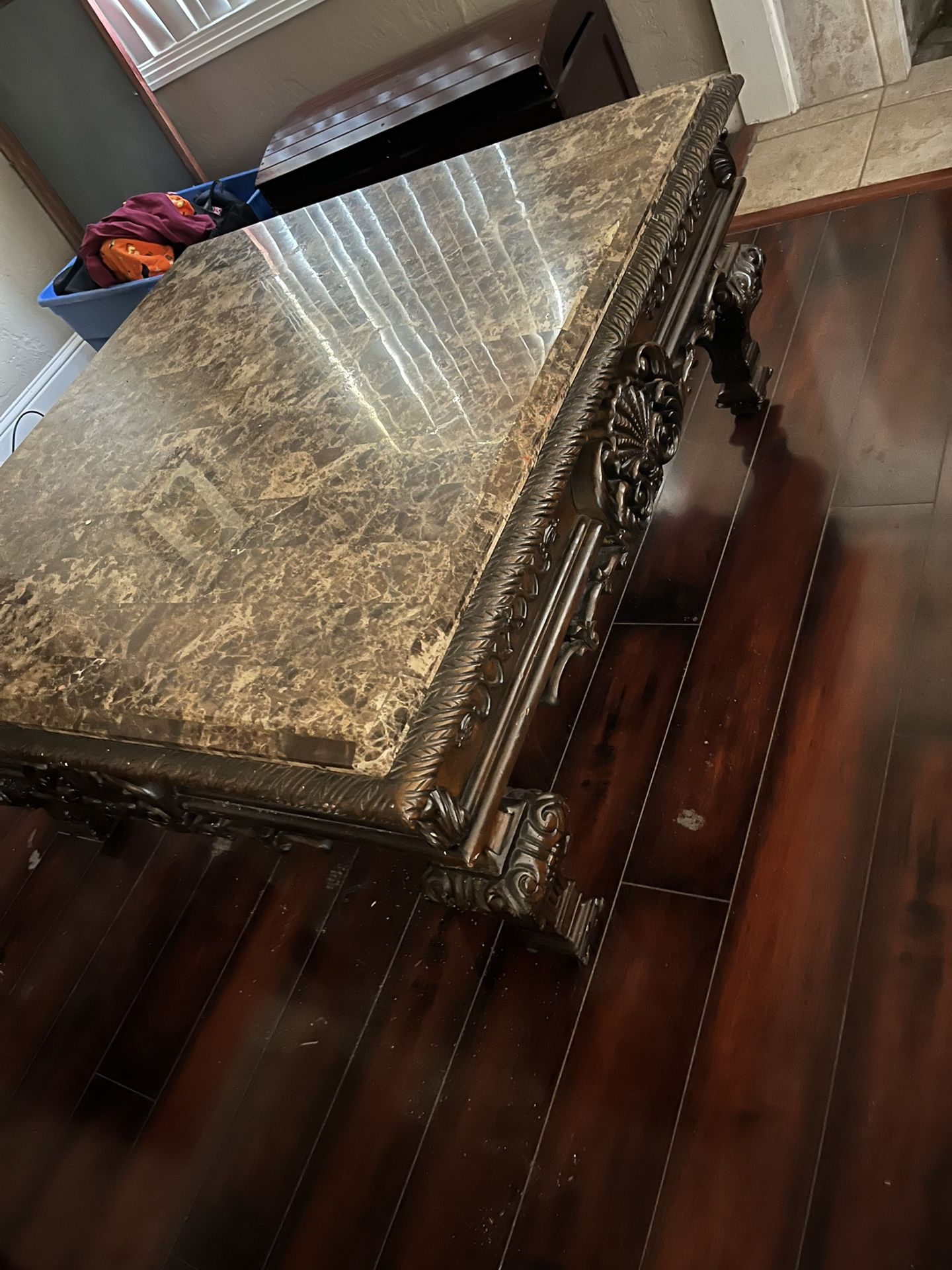 Coffee Table & End Table