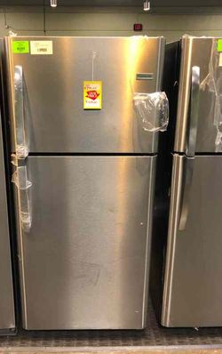 Frigidaire Top Freezer Refrigerator BC
