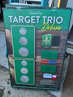 Eastwood Pines Target Trio Deluxe Golf Chipping Game