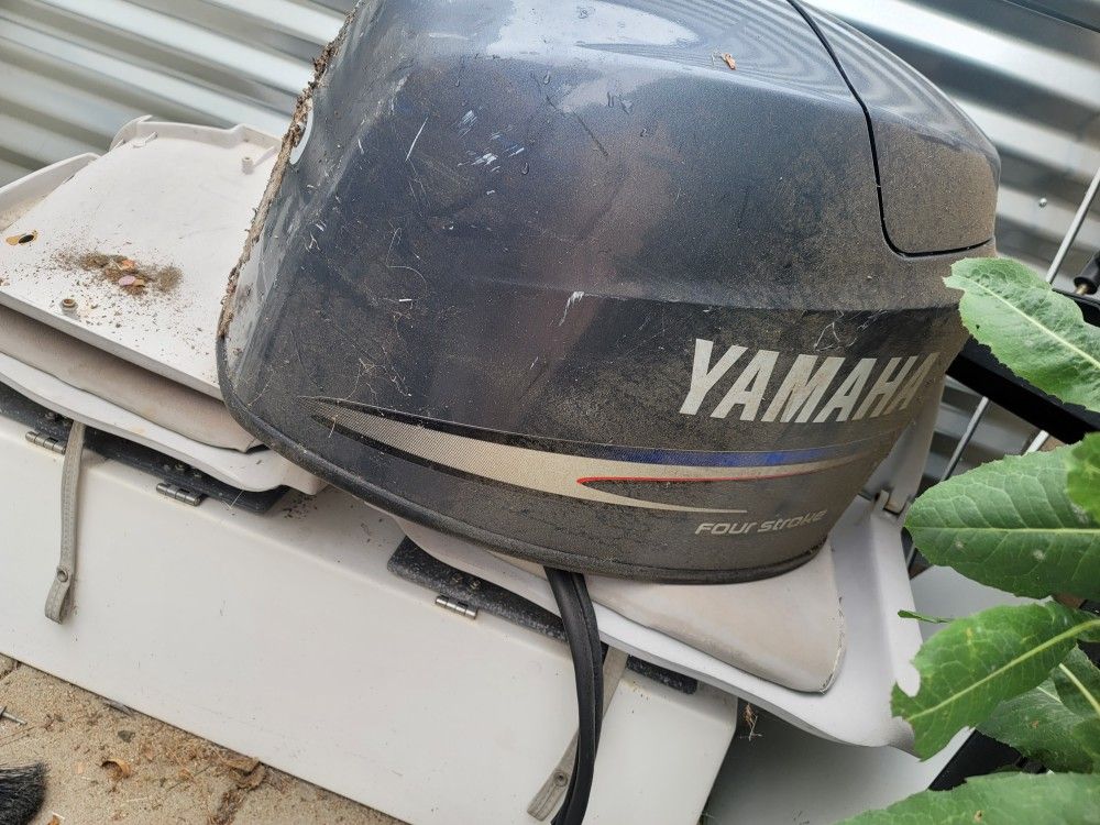 Yamaha 50hp Outboard Cowling for Sale in Huntington Beach, CA OfferUp
