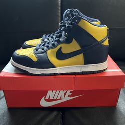 Nike Dunk High “Michigan” 10.5 (Gently Worn)