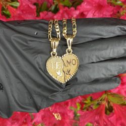 2 x 1 !!  Toxicos Chains Gold Plated 