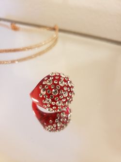 SWAROVSKI CRYSTAL RED FASHION RING NEW