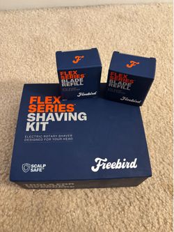 Freebird shaver + 2 replacement heads