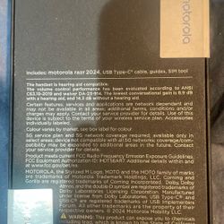 Motorola Razr 2024 Fold Flip Brand New Unlocked Never Opened