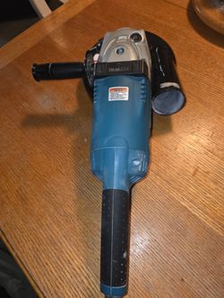 Makita floor grinder