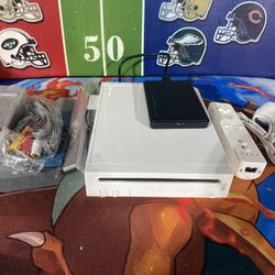 White Nintendo Wii - 500GB Hard Drive