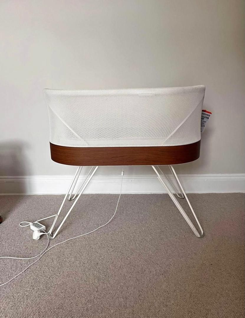 SNOO bassinet