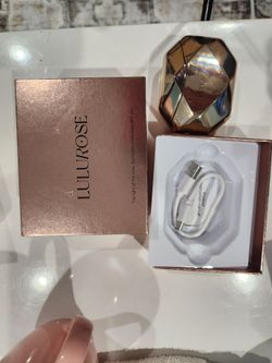 Lulurose D8 Facial Led Light Therapy Device Portable