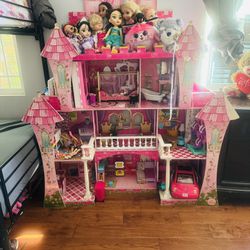 barbie house or doll house 
