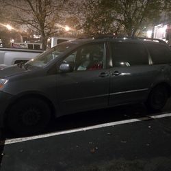 2010 Toyota Sienna