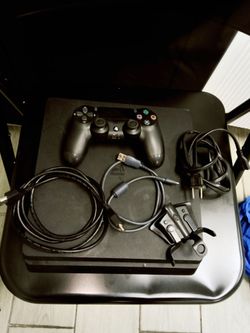 PlayStation 4 Slim 1TB Console