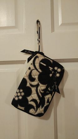 Vera Bradley wallet clutch