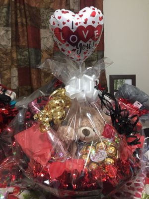 Valentine S Day Baskets For In Virginia Beach Va Offerup Special Valentines Day Gift Baskets For In Virginia Beach Va