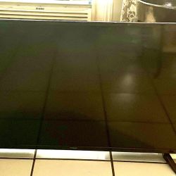 32” TV