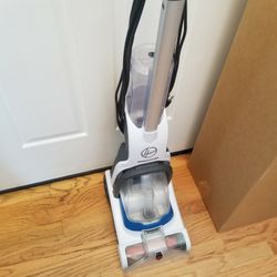 NEW HOOVER SHAMPOO CARPET CLEANING SOLUTION SYSTEM. , WORKS EXCELLENT  , IN THE BOX  ,  