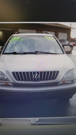 2000 Lexus RX SUV