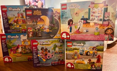 Girls Friends Bundle