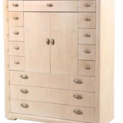 Gorgeous Henredon "Enchantment" Chest Multi Drawers with Center Cabinets,