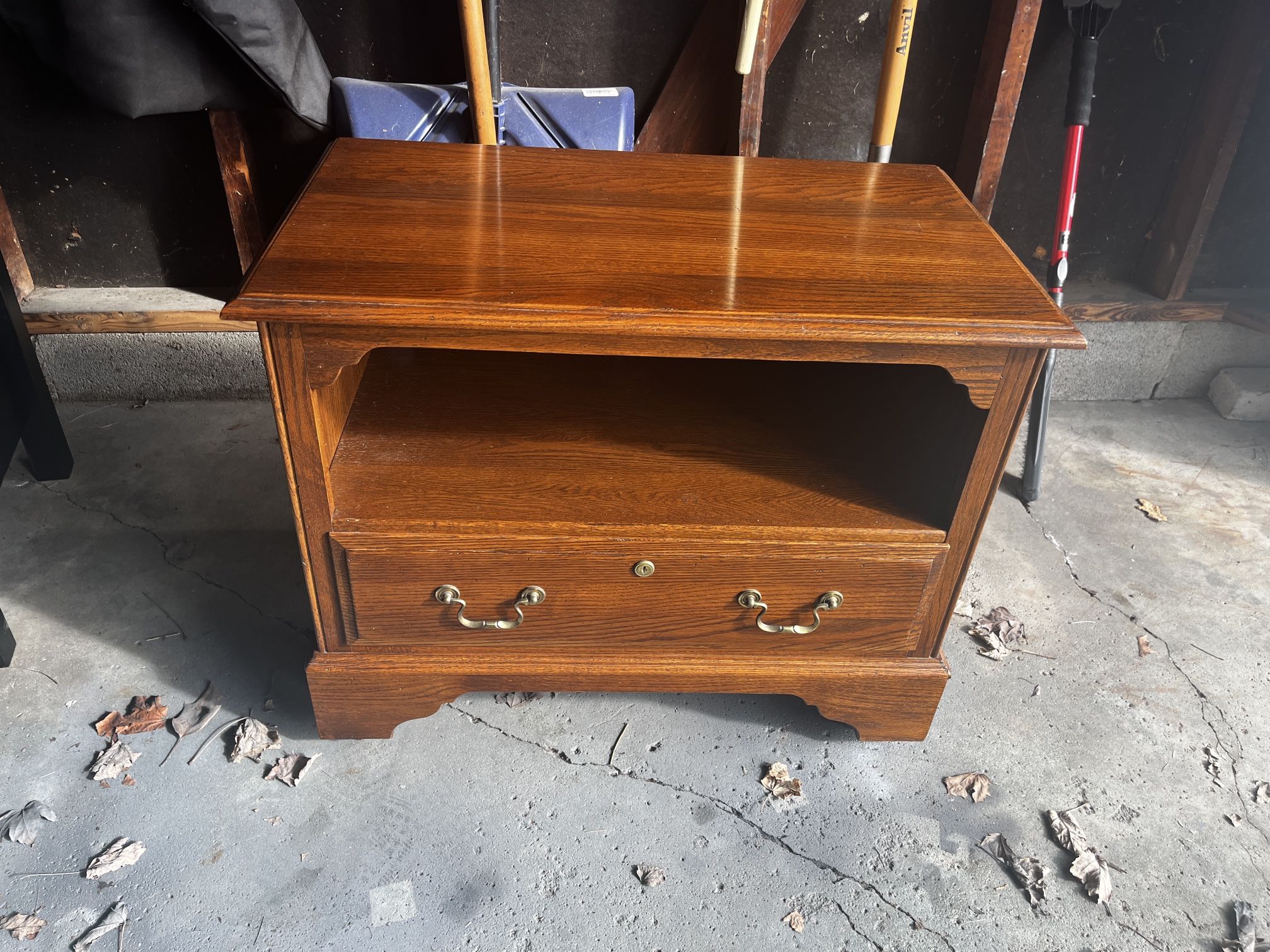 Ethan Allen Solid Wood TV Stand/Console Table