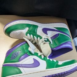 Holk Jordans Size 9.5 Mens