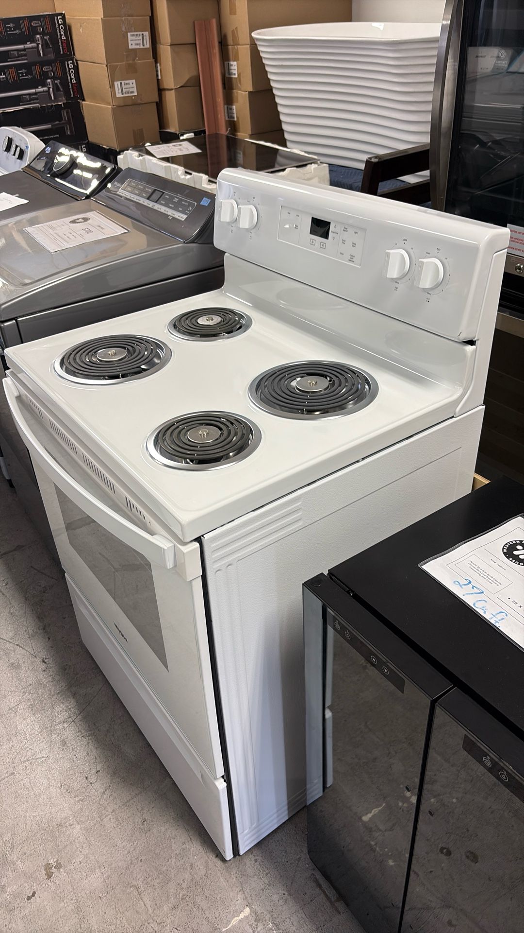 Whirlpool Single Oven Electric Range 