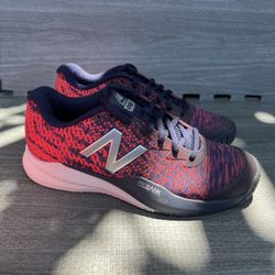 Women’s Tennis Sneakers Size 6W