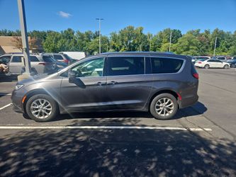 Loaded 2021 Chrysler Pacifica Touring L AWD