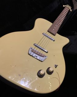DANELECTRO  Electric Guitar  1960s Reissue 