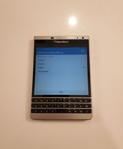 BlackBerry Passport Silver Edition Unlocked