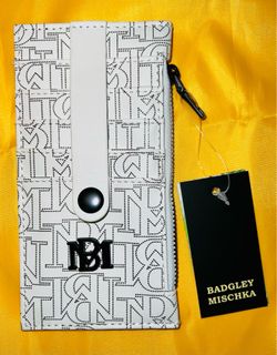Card Holder / Wallet *BNWT