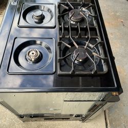 Gas Stove And Over The Range Microwave