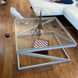 Coffee Table Refurbished 