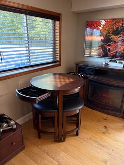 Chess checkers table