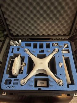 DJL Phantom 4 Pro Like New