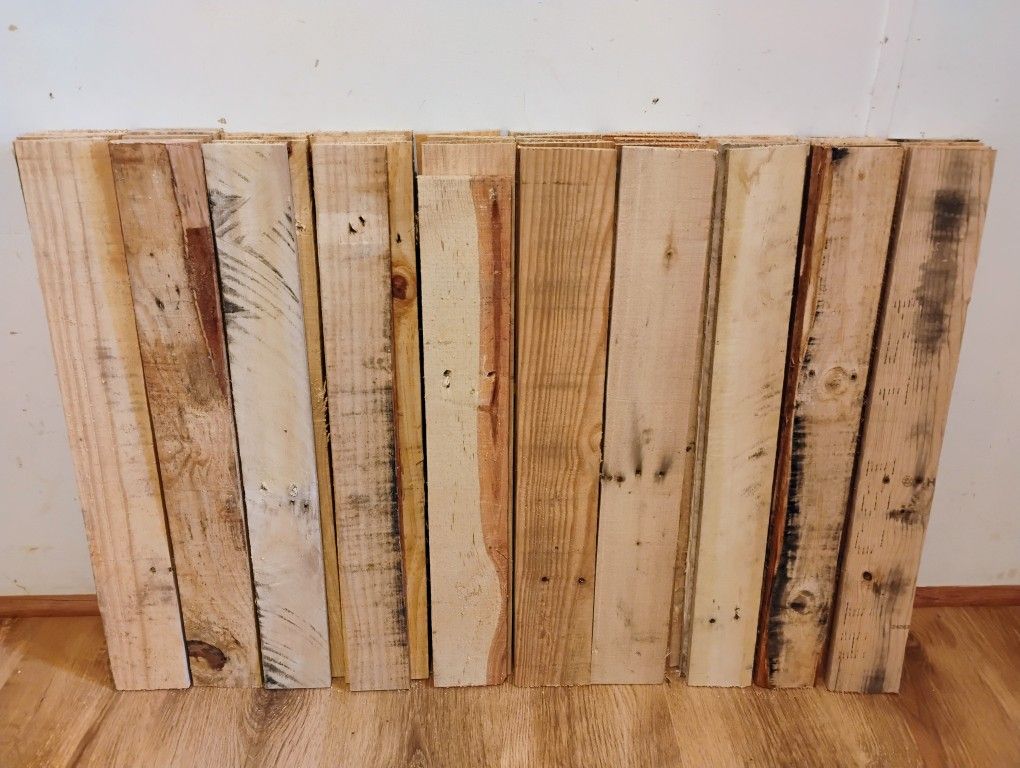 50 Pieces Pallet Wood Boards