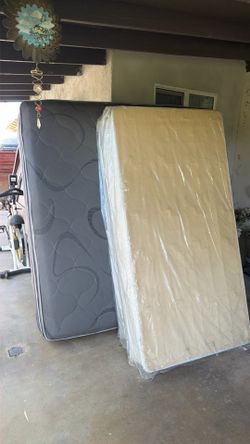 Cali king bed full set