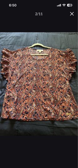 Michael Kors Paisley Print Ruffle Sleeve Top in the size is Small