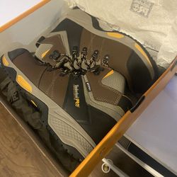 TIMBERLAND PRO Men's Brown/Golden Yellow Switchback MaxTRAX® Composite Toe Waterproof Hiker