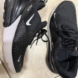 Nike AirMax Size 5 Youth