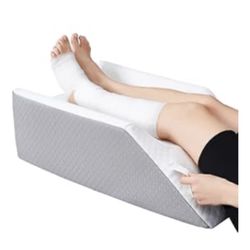 Double leg elevation pillow