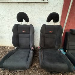 OEM 8th Gen Civic Si Seats – Complete Front + Rear – Shoot Offers