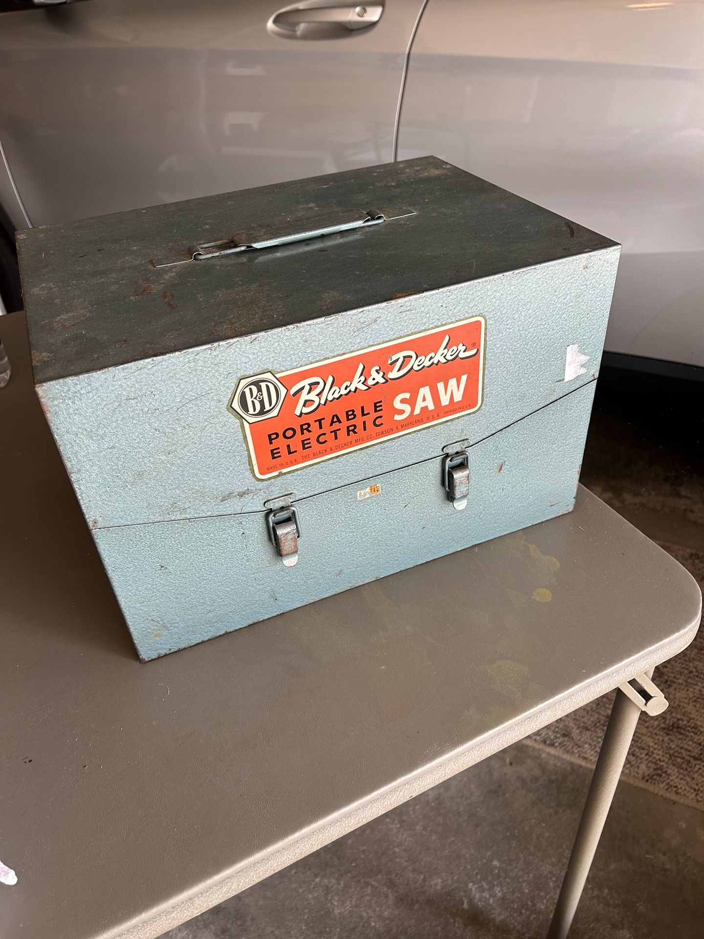 Vintage. Black And Decker Portable Electric Saw