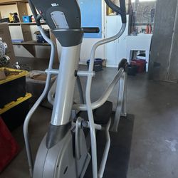 Vision S7100 Elliptical 